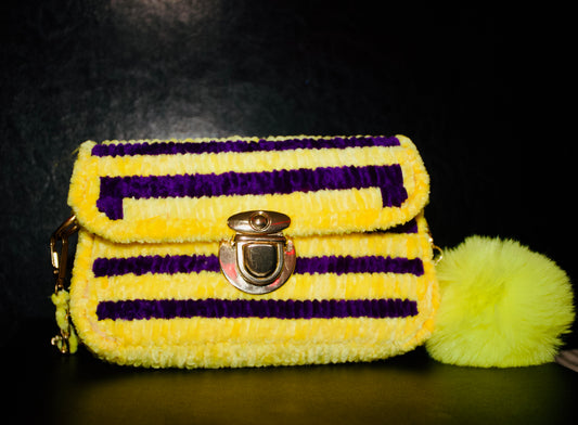 Wing song handmade crochet bag